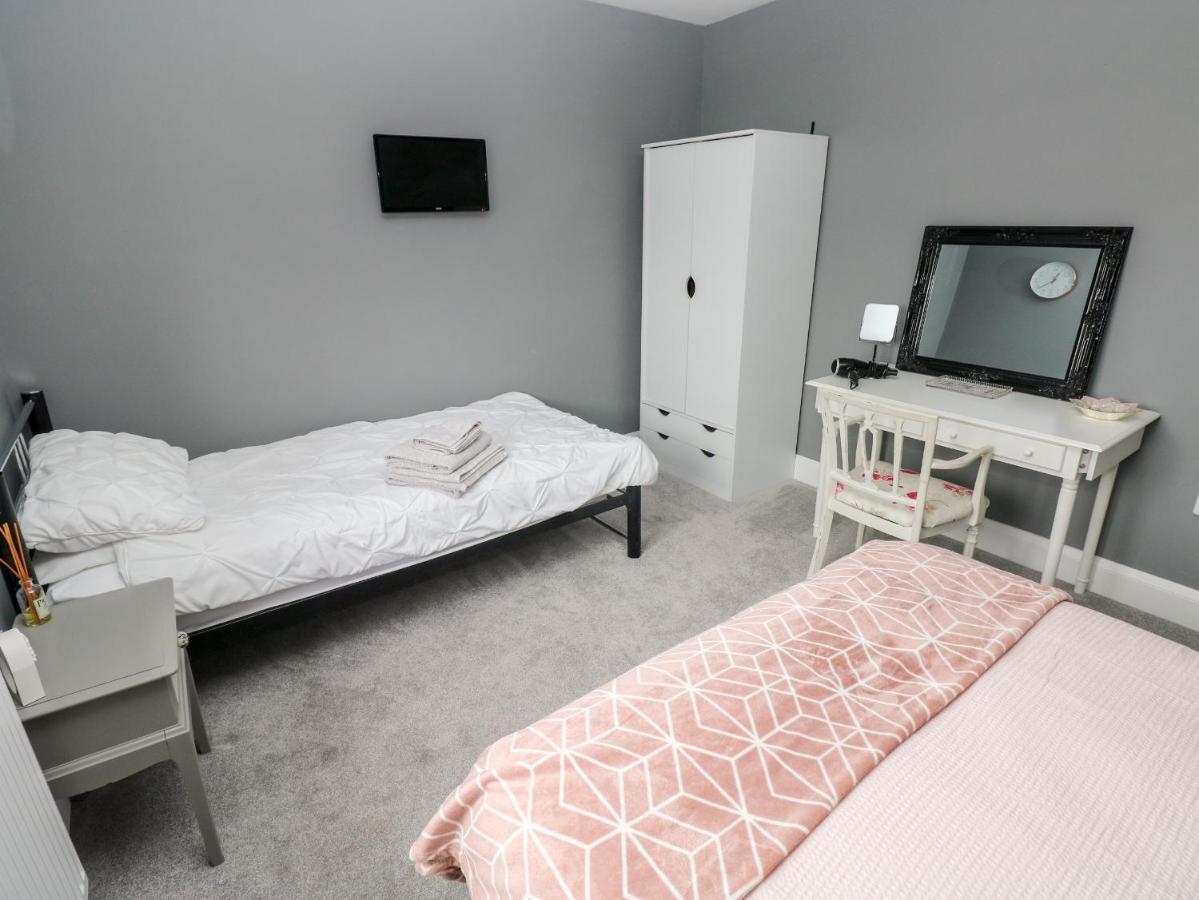 Willa 9 Pilgrims Way Roch Zewnętrze zdjęcie